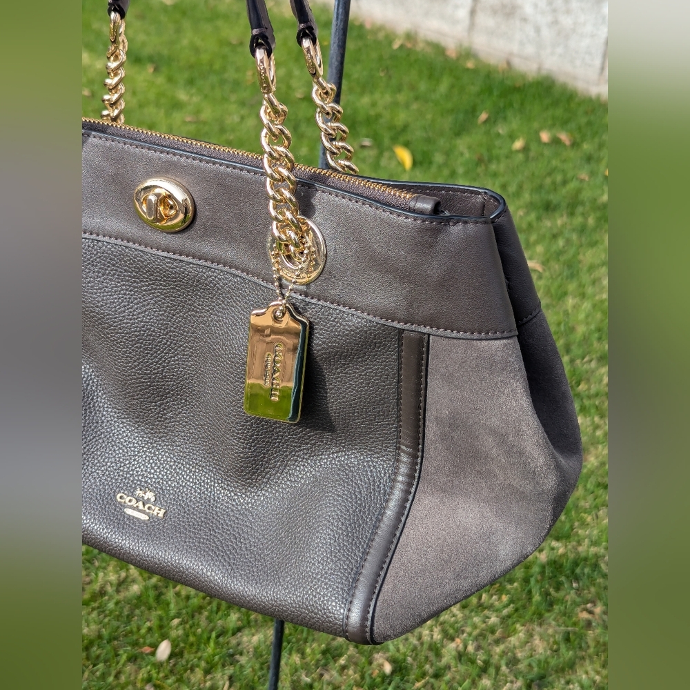 🆓ITEM! Coach Brown Shoulder Bag/Purse+FREE NWT travel size Billie Eilish scent! - Picture 14 of 14